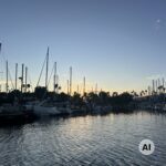 Segelboote im Hafen in der Abenddämmerung (KI-generiertes Bild)